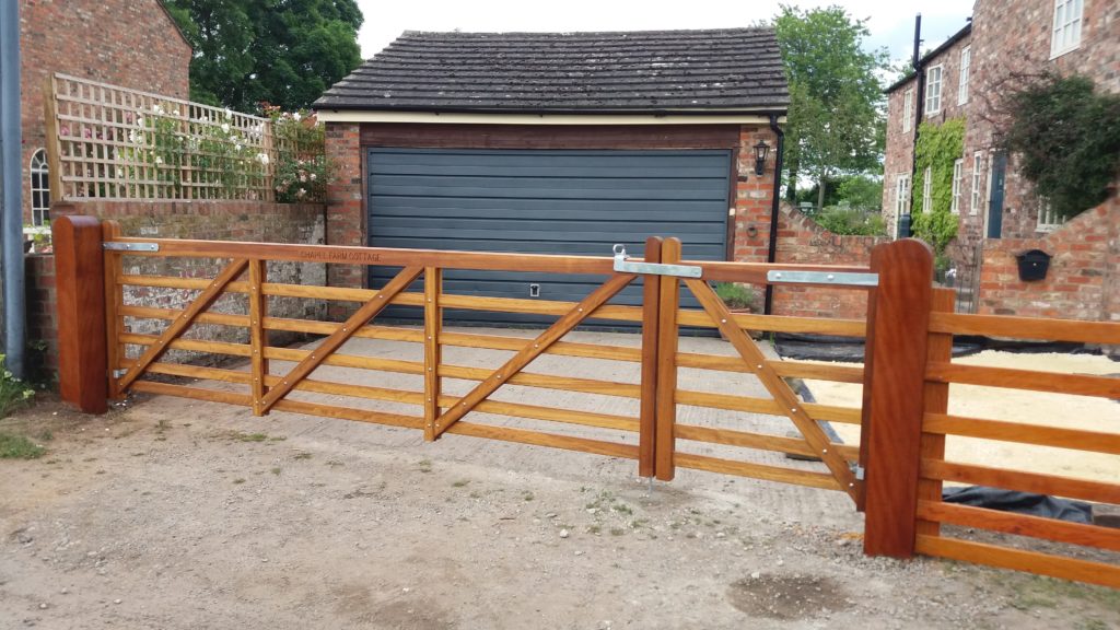 iroko 5 bar gate