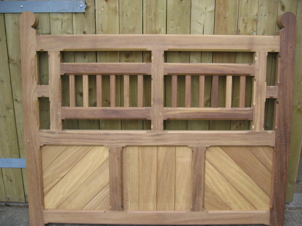 Hardwood gate