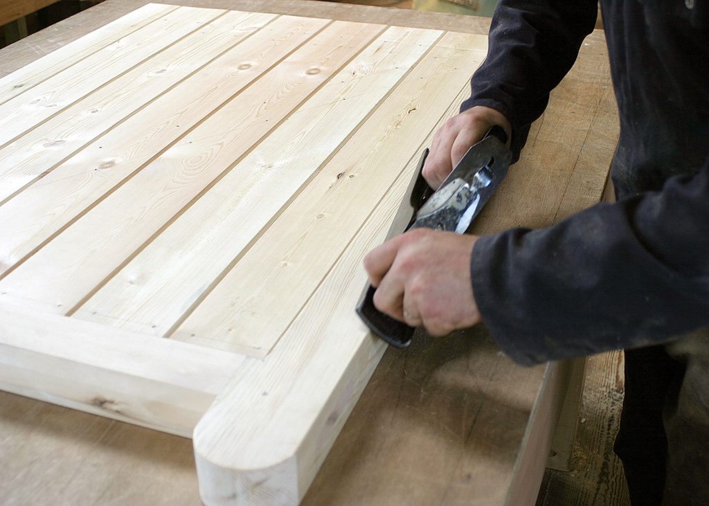 Making boarded gates