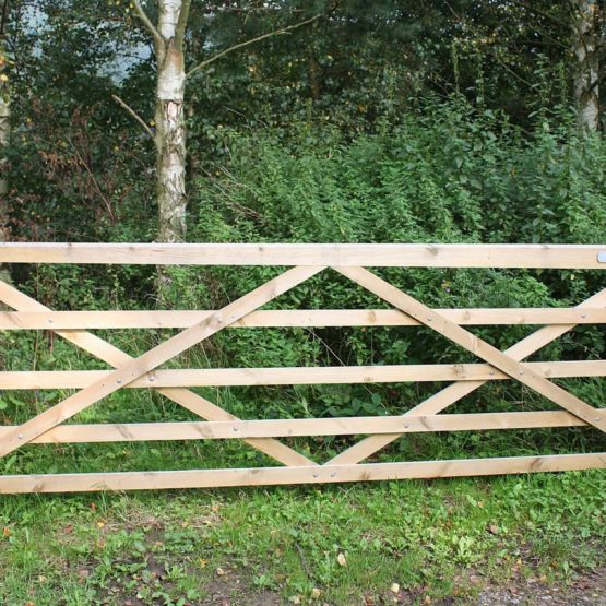 Wooden Field Gates and Equestrian Gates s - Duncombe Sawmill, local and ...