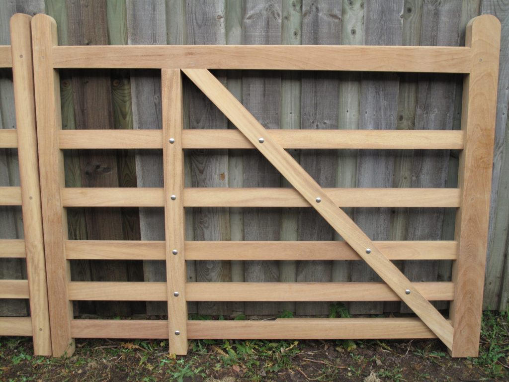 oak 5 bar gate