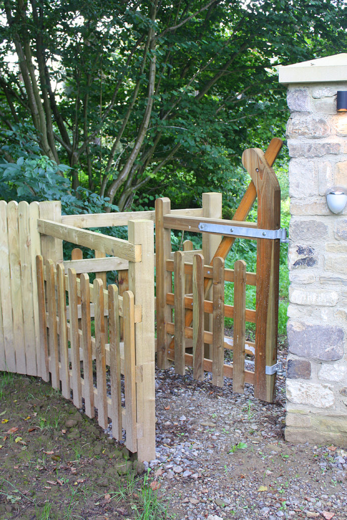 bent heel and picket gate