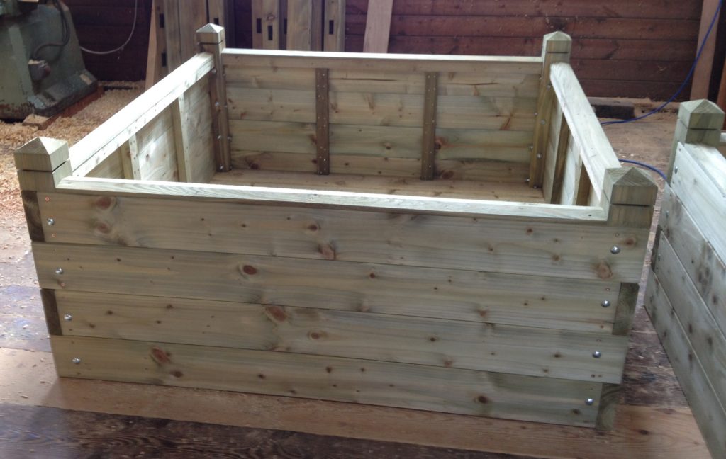 bespoke raised bed