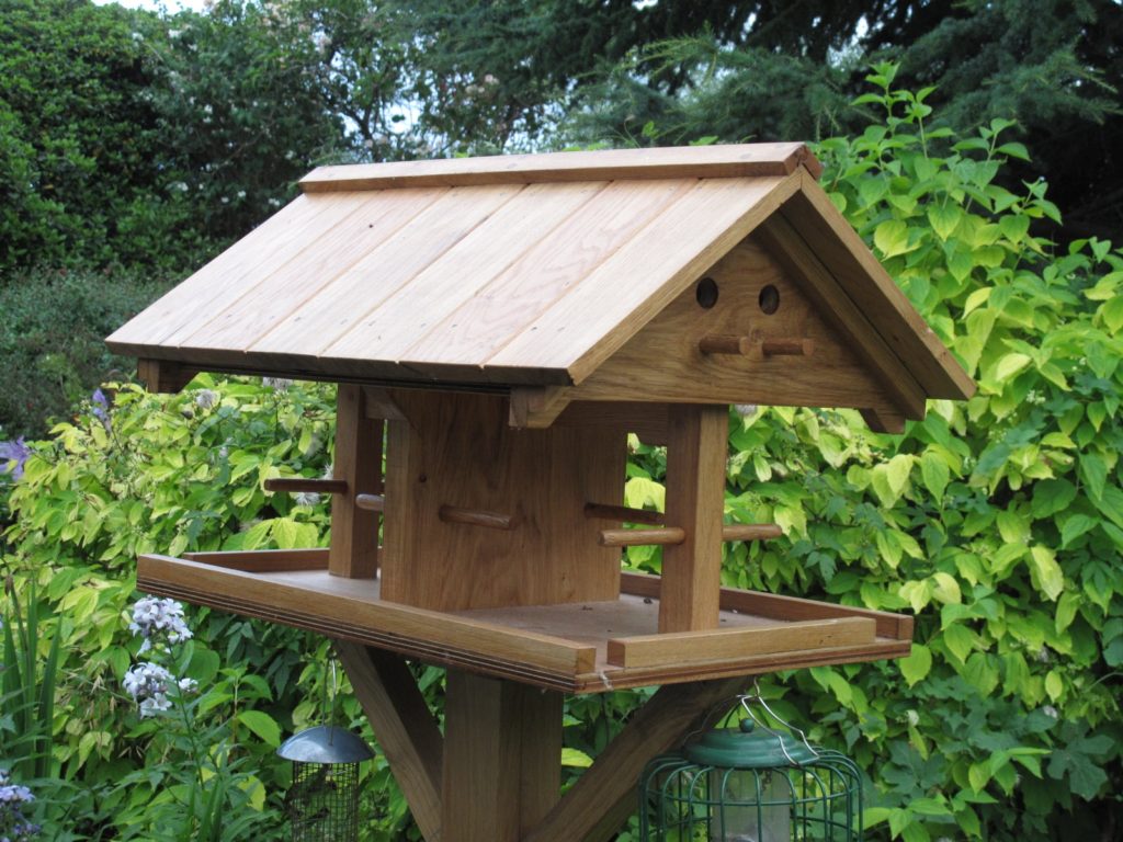 oak bird table